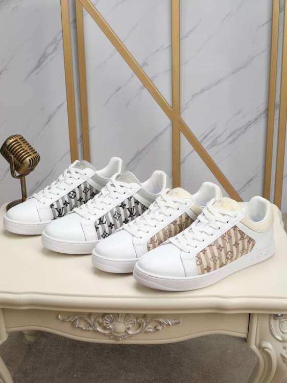 Picture of Louis Vuitton Shoes _SKULVsz38-45mnf012115190